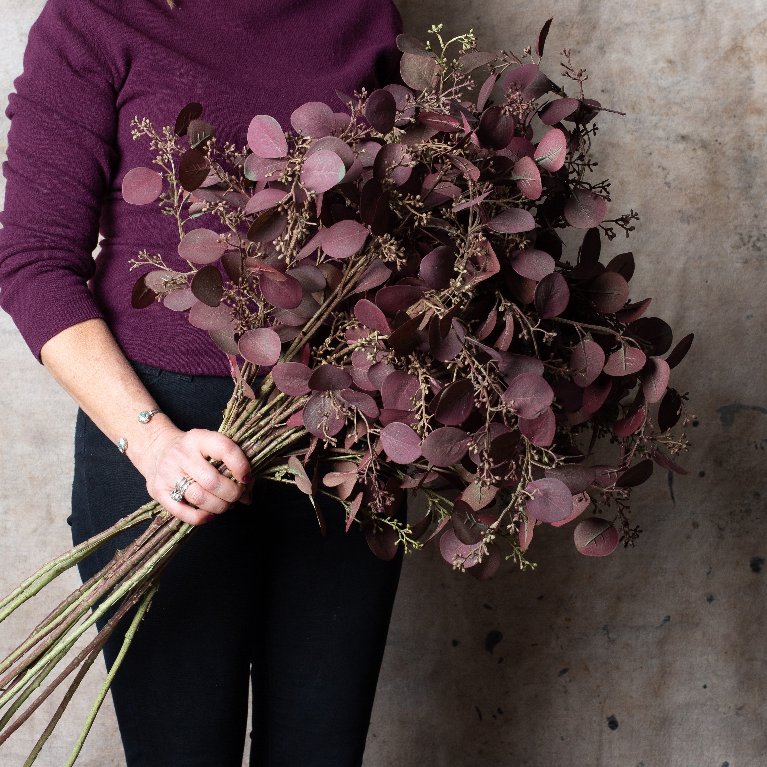 Aubergine Eucalyptus