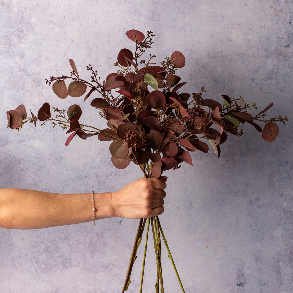 Aubergine Eucalyptus